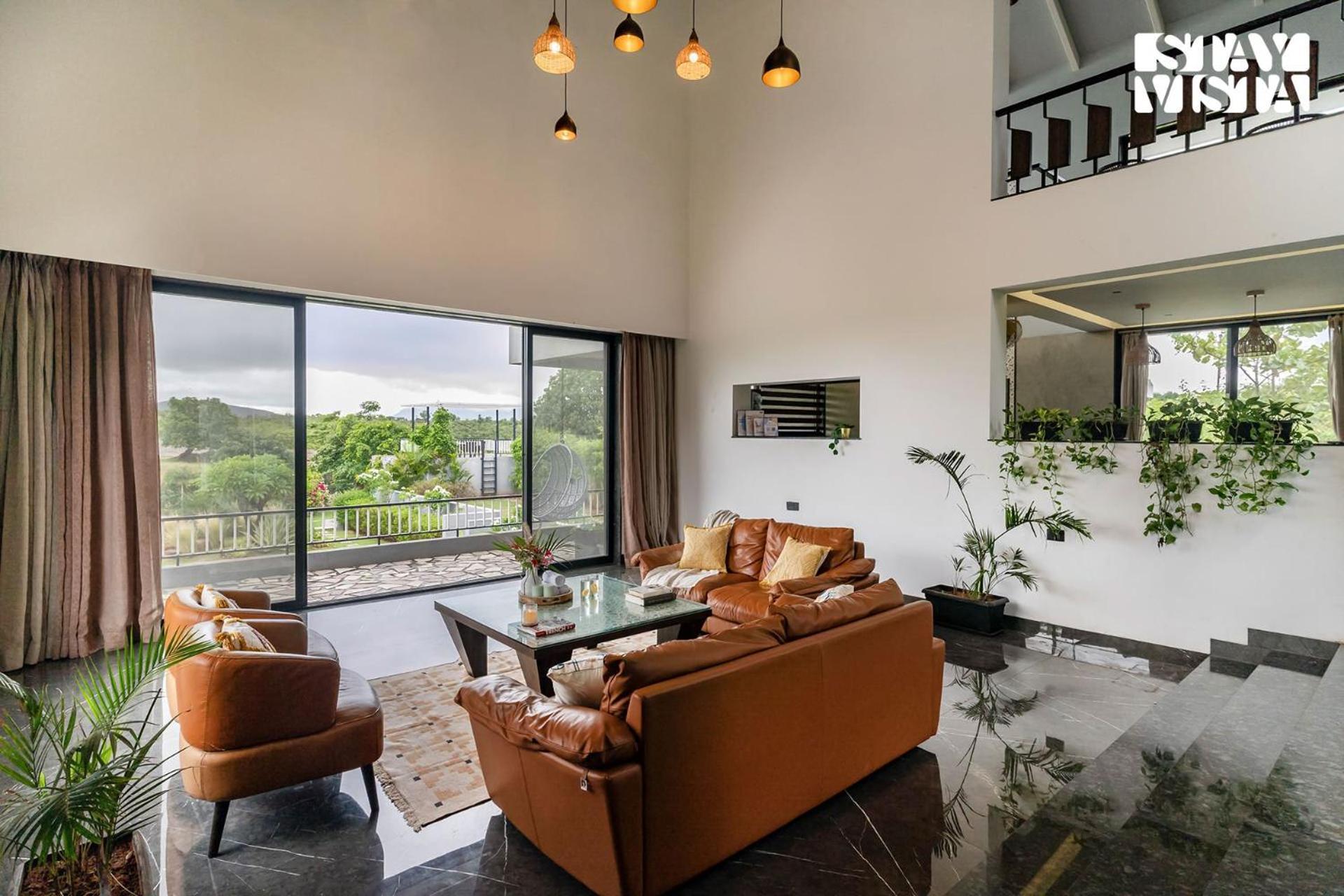 Stayvista At The Rainfield Villa With Gazebo & Lawn 나식 외부 사진