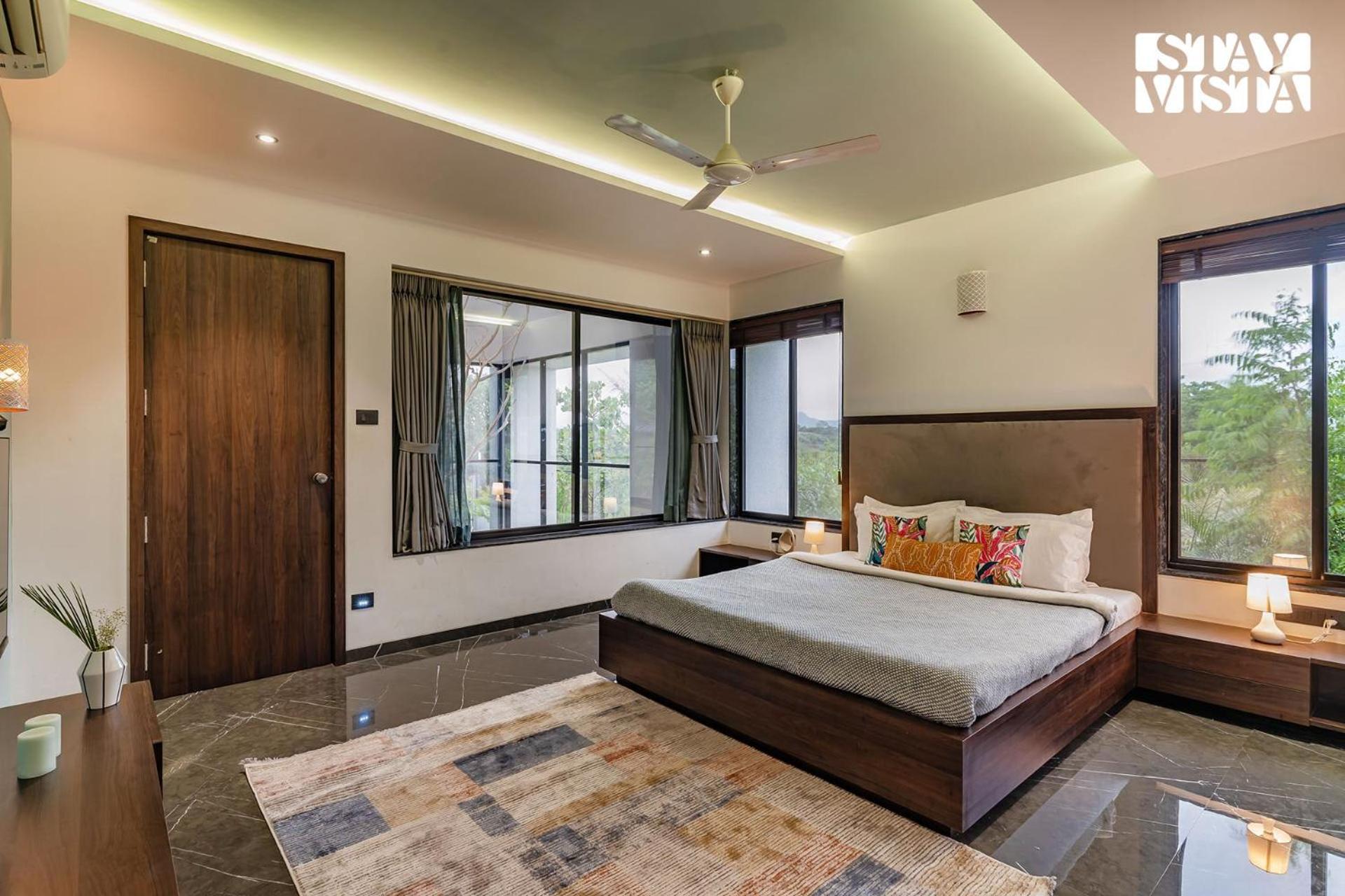Stayvista At The Rainfield Villa With Gazebo & Lawn 나식 외부 사진